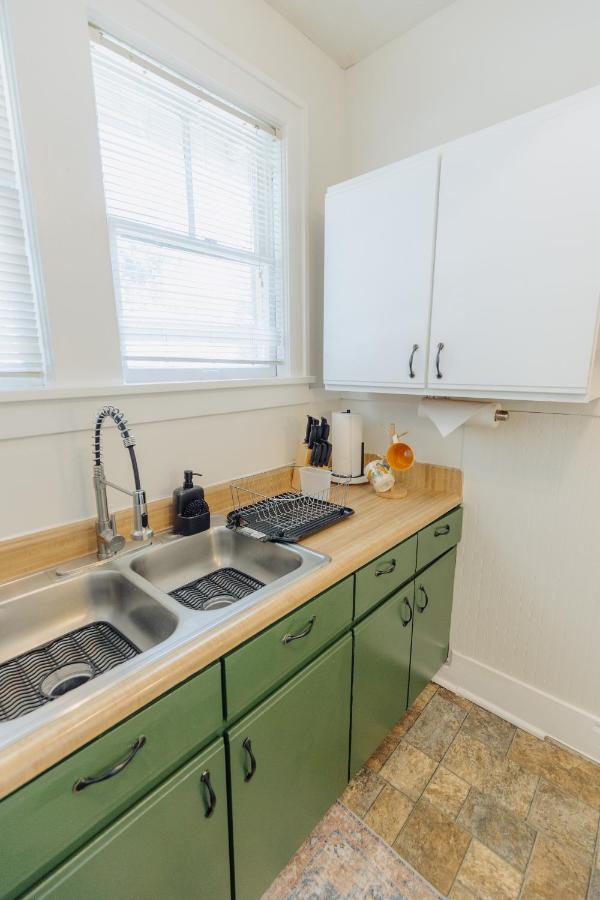 Willa Historic Revival King Bed Midtown Memphis 70 Fast Wifi Free Parking Yes Pets Zewnętrze zdjęcie